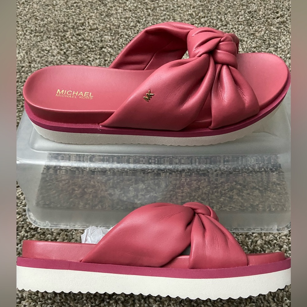 Michael Kors Sandals. Sz 7. New without box